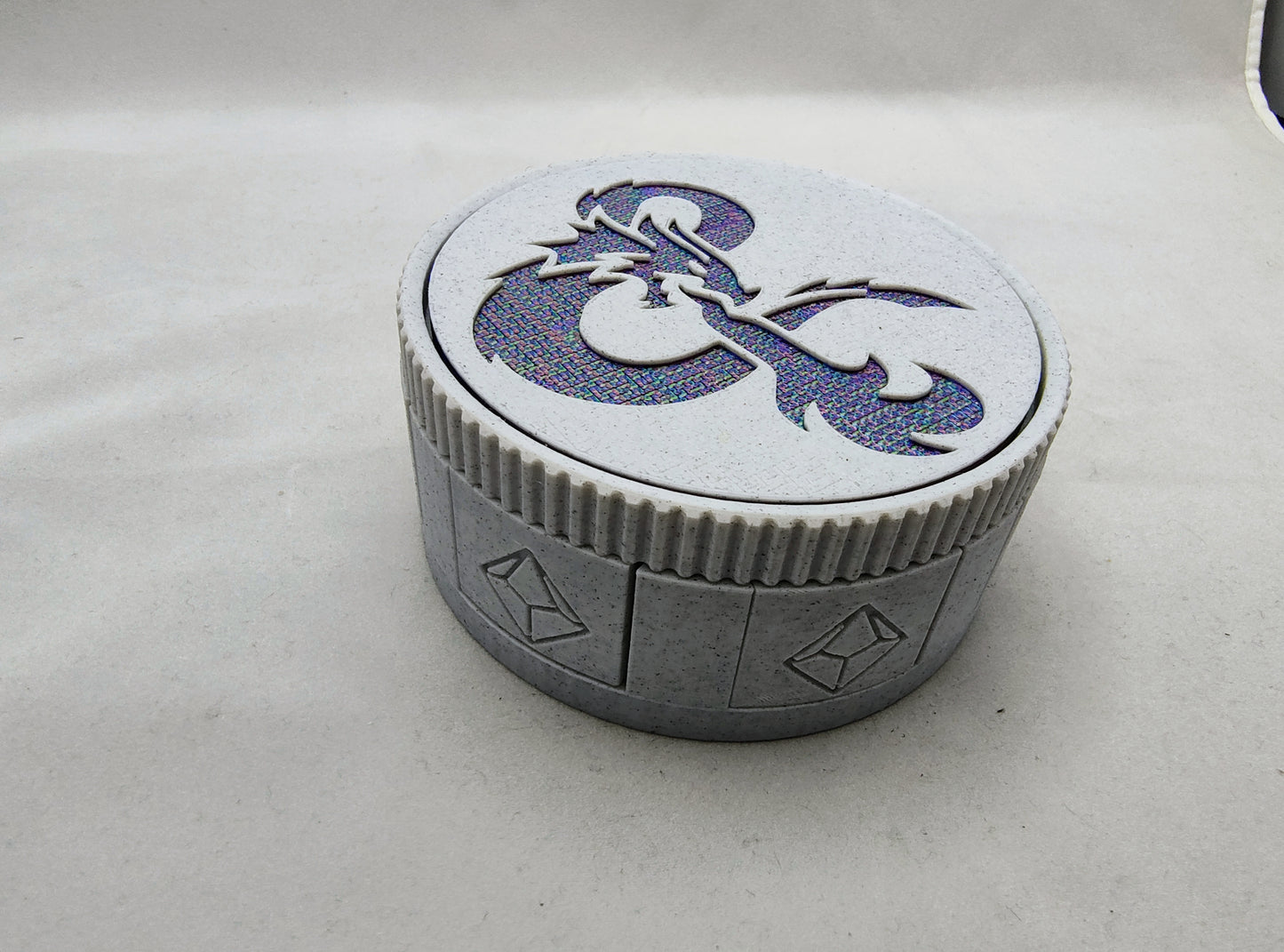 Rotating DnD Dice Case with Liquid Core Dice